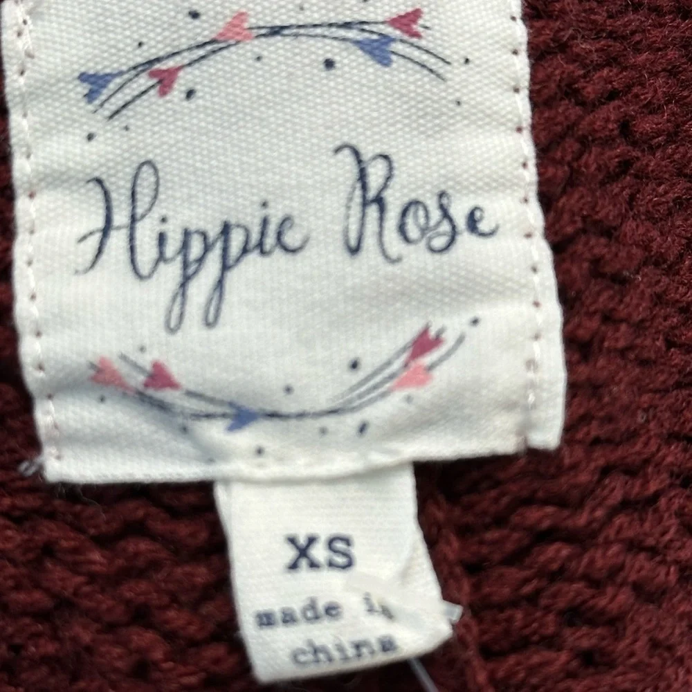 Hippie Rose Long Sleeve Cold Shoulder Crew Neck Cable Knit Sweater - Maroon Red